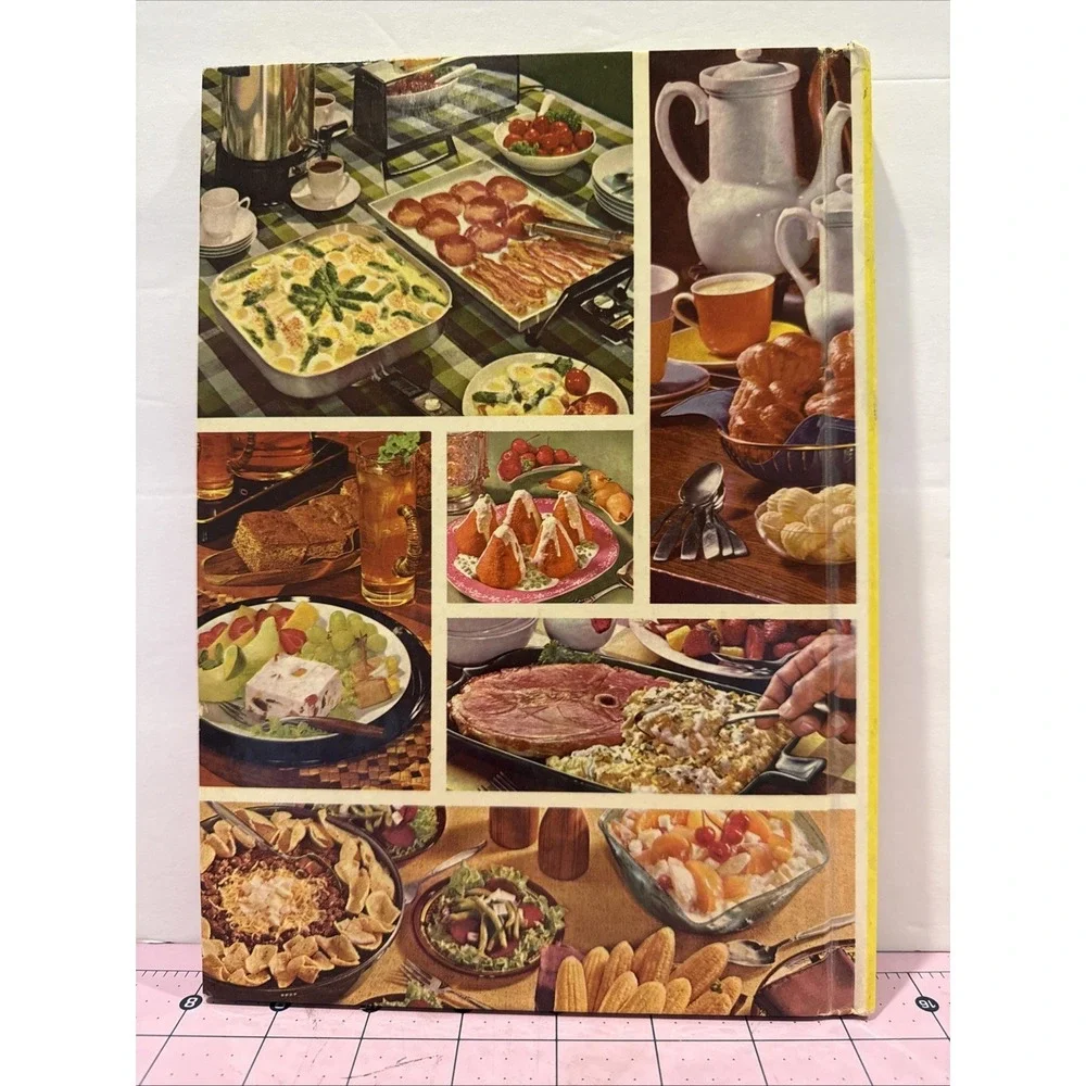 Better Homes & Gardens 1963 Vintage‎ COOKBOOK Lunches and Brunches